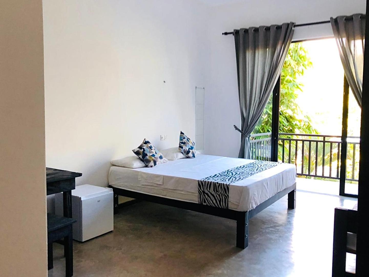 Zero Nero Hotell Unawatuna Rom bilde